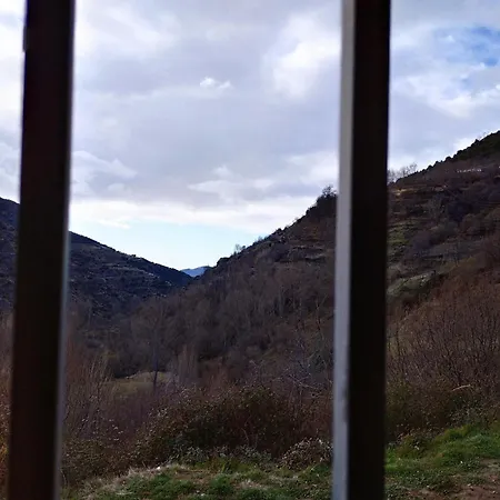 Alojamiento Rural Con Vistas Al Rio * Trevelez